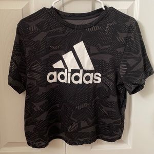 Adidas t-shirt